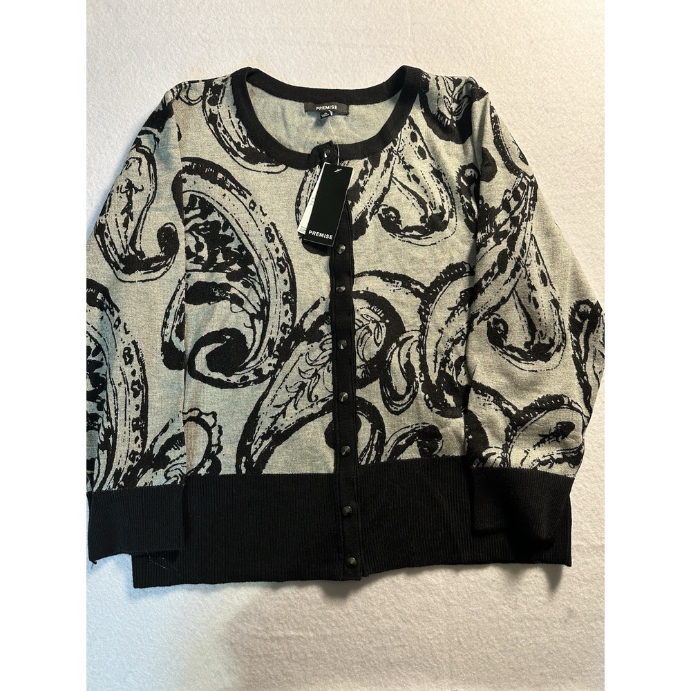 Premise Extra Large Cropped Three-Quarter Sleeves Women's Sweater